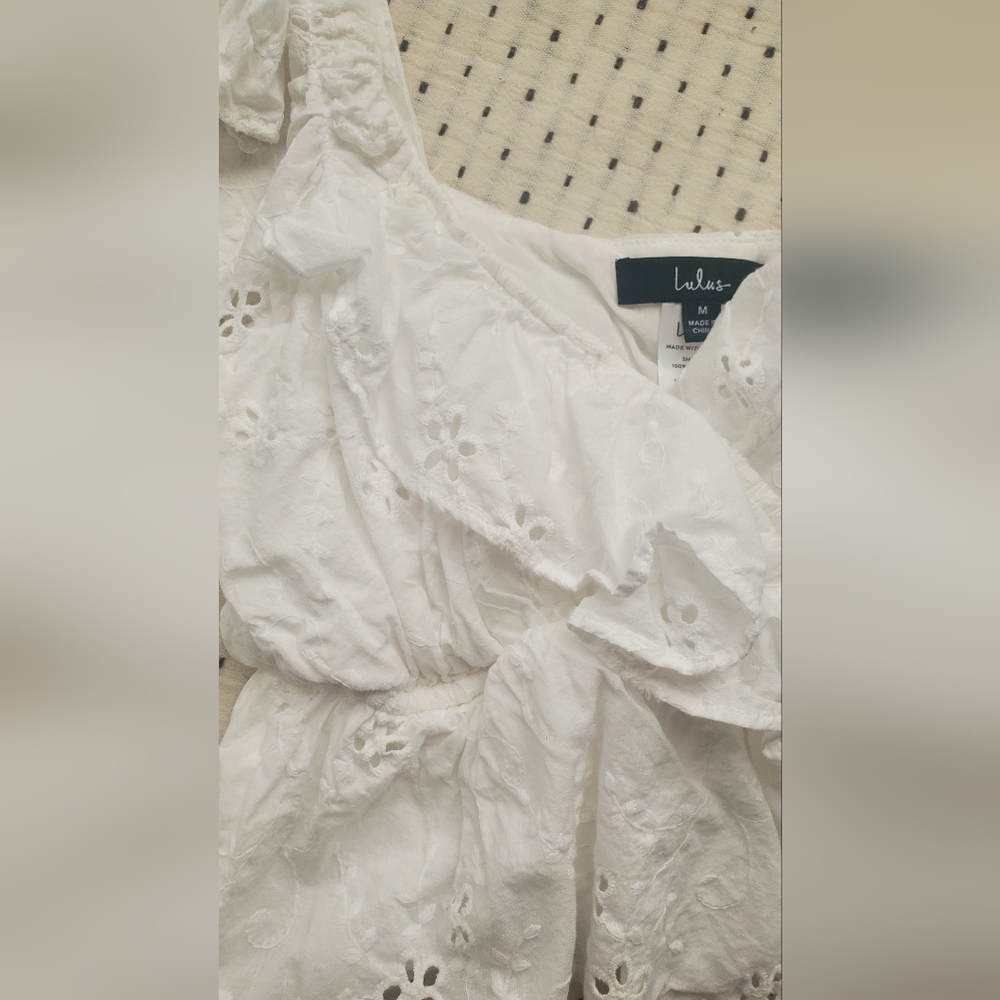 NWOT Lulu's Ivory Eyelet Top - Embroidered Peplum Top - Picture 4 of 4